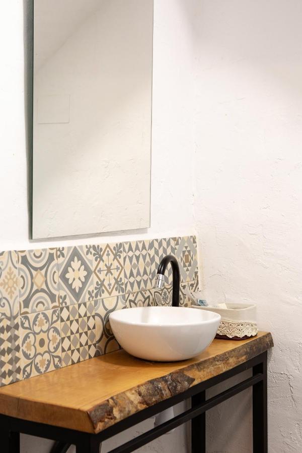 Fortress Jacuzzi Suites Xàtiva Dış mekan fotoğraf