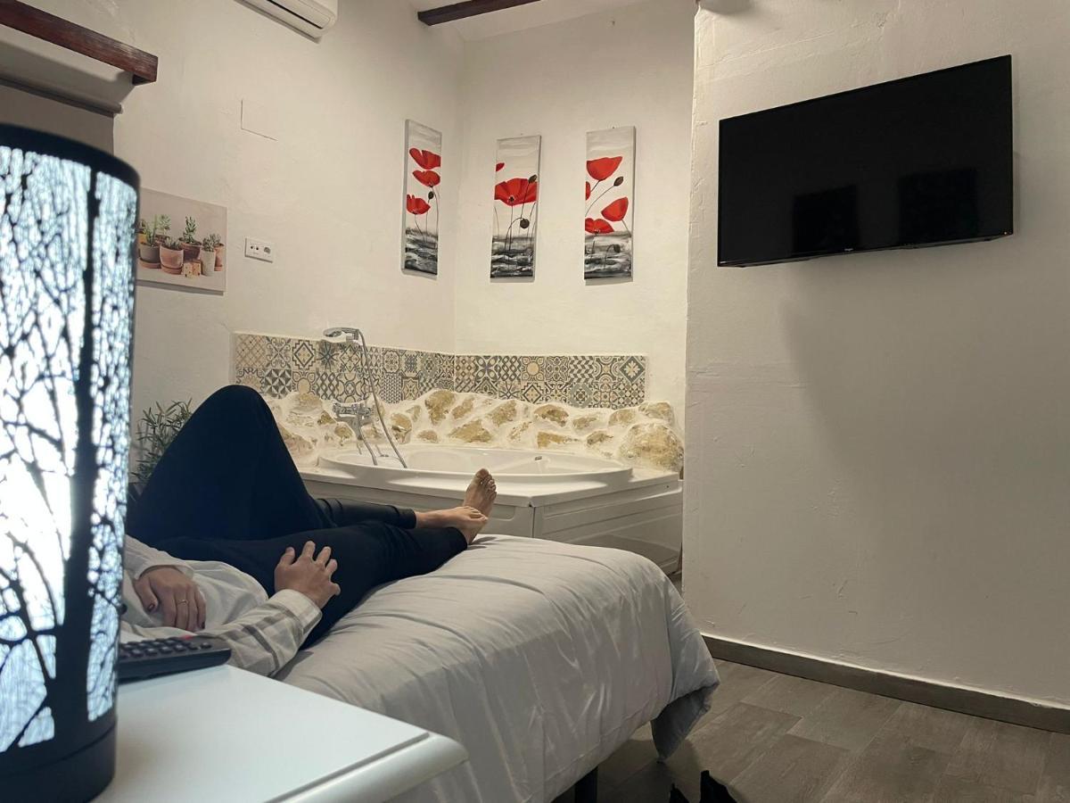 Fortress Jacuzzi Suites Xàtiva Dış mekan fotoğraf