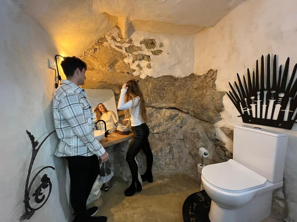 Fortress Jacuzzi Suites Xàtiva Dış mekan fotoğraf