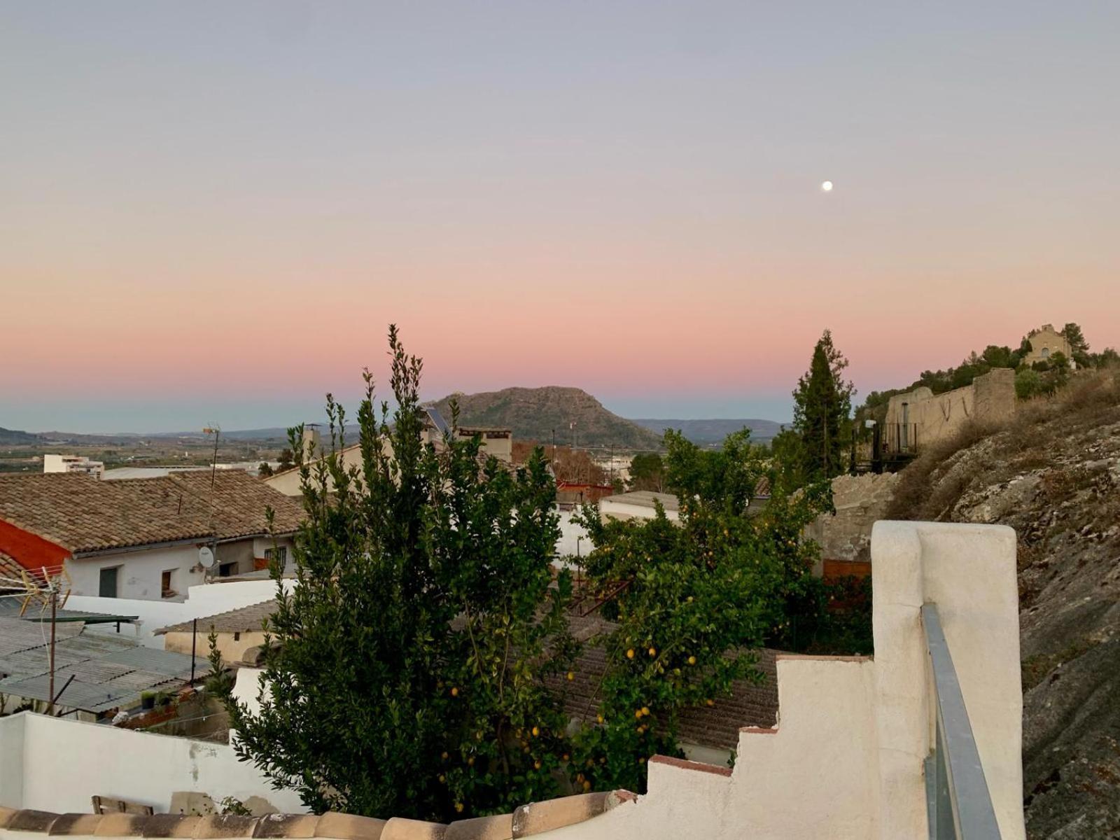 Fortress Jacuzzi Suites Xàtiva Dış mekan fotoğraf